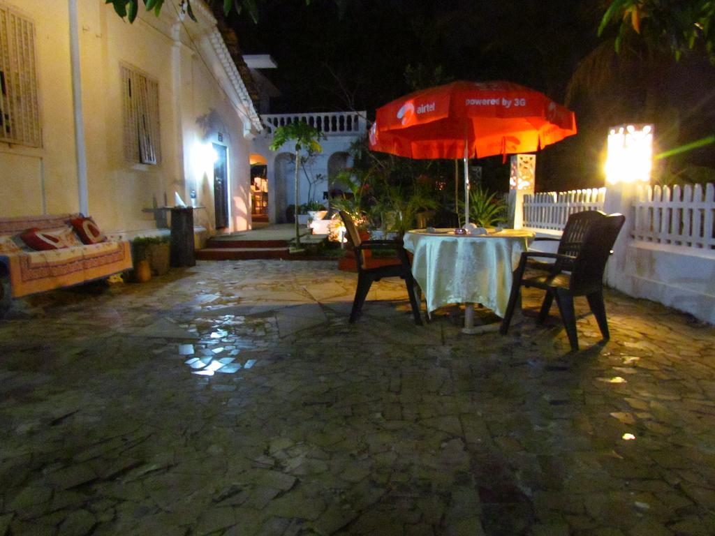 Quarto De Casa Tipri Saligao Eksteriør billede